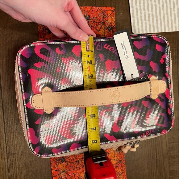 NWT Consuela Stylish Black, Pink and Purple Leopard Print Train Case - Picture 7 of 7